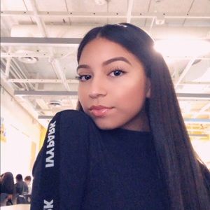 Meet your Posher, Melissa